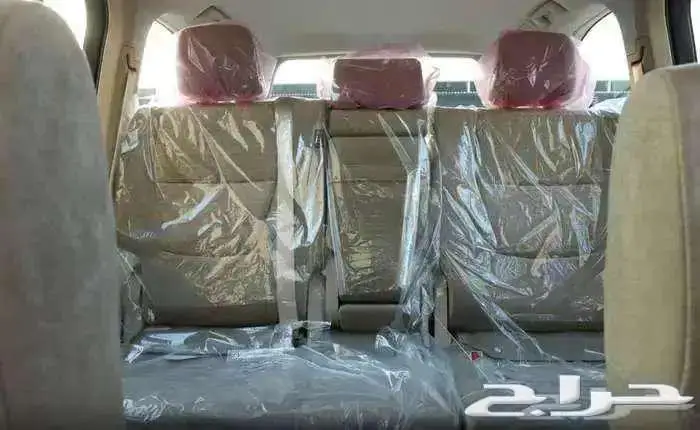 لاندكروزر L2 بنزين موديل 2025 حبه فقط لون ابيض و مادي 19