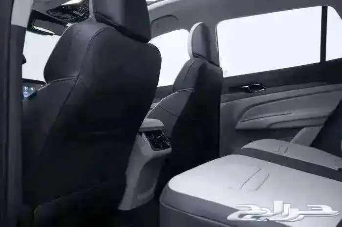 فورد تيرتوري تيتانيوم 2025 كاش وأقساط 8