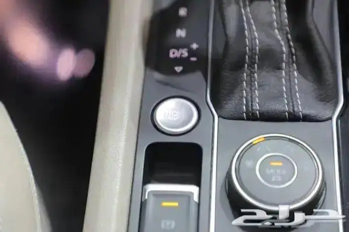 فولكس وأجن تيرامونت بانوراما جلد ستة سلندر موديل 2023 13