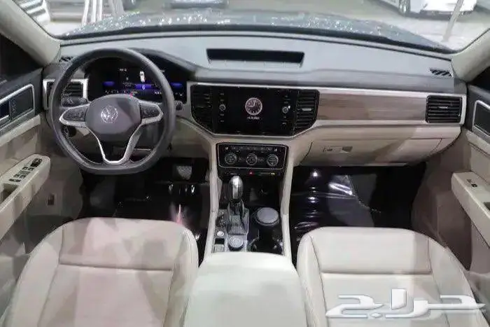 فولكس وأجن تيرامونت بانوراما جلد ستة سلندر موديل 2023 16