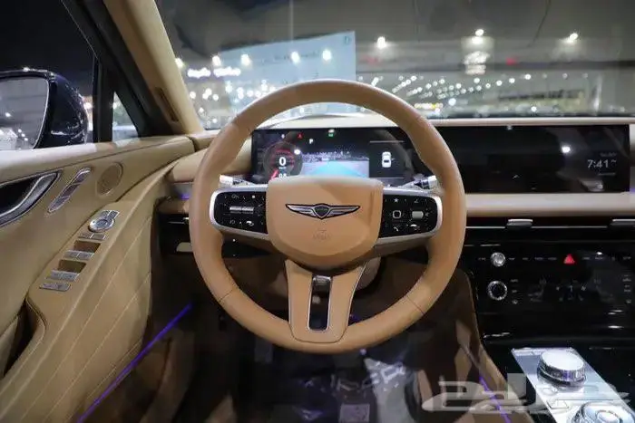 جينيسس G80 بريستيج بانوراما جلد اربعة سلندر موديل 2025 10