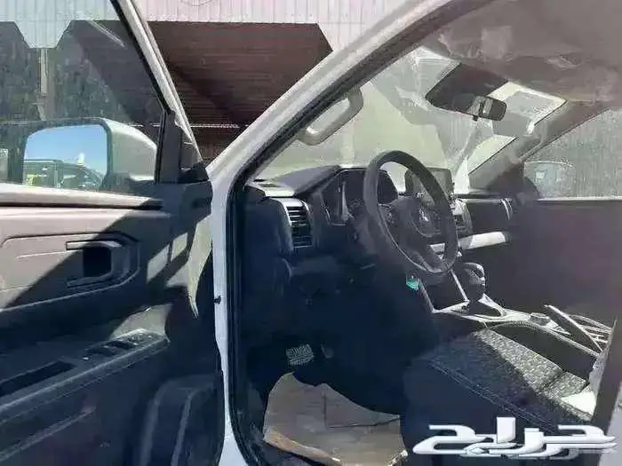ميتسوبيشي L200 2024 نقد و تقسيط 4