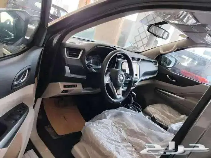 نيسان اكستيرا 2024 تيتانيوم دبل كاش وأقساط 6