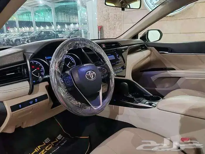 تويوتا كامريLE 2020 4