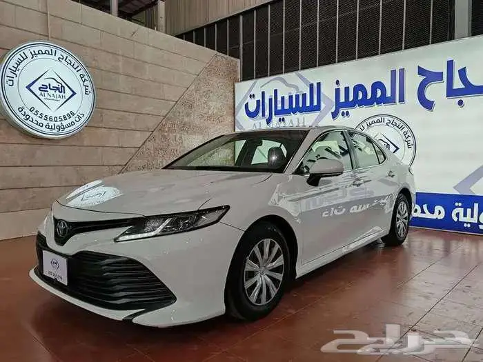 تويوتا كامريLE 2020 1