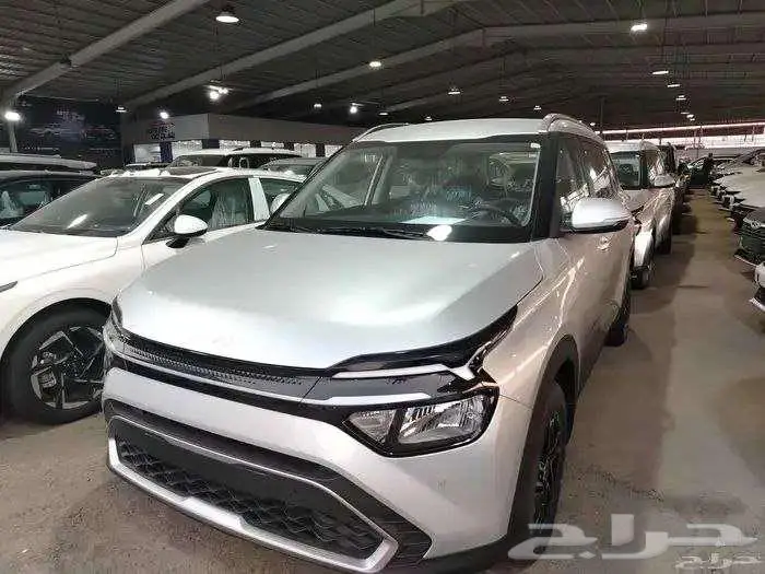 كيا كارينز نص فل موديل 2025 سياره عائليه بمواصفات عصريه 5