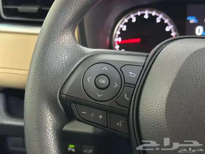 تويوتا راف فور XLE نص فل 2025 جميع الالوان كاش واقساط 5