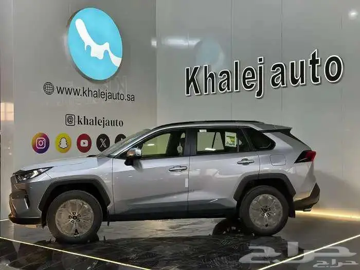 تويوتا راف فور XLE نص فل 2025 جميع الالوان كاش واقساط 1