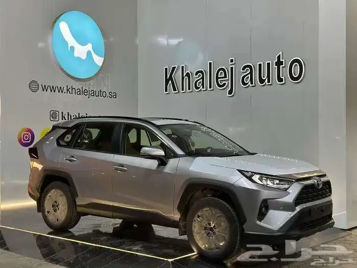 تويوتا راف فور XLE نص فل 2025 جميع الالوان كاش واقساط 0