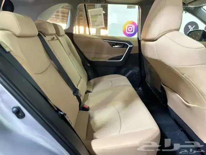 تويوتا راف فور XLE نص فل 2025 جميع الالوان كاش واقساط 12