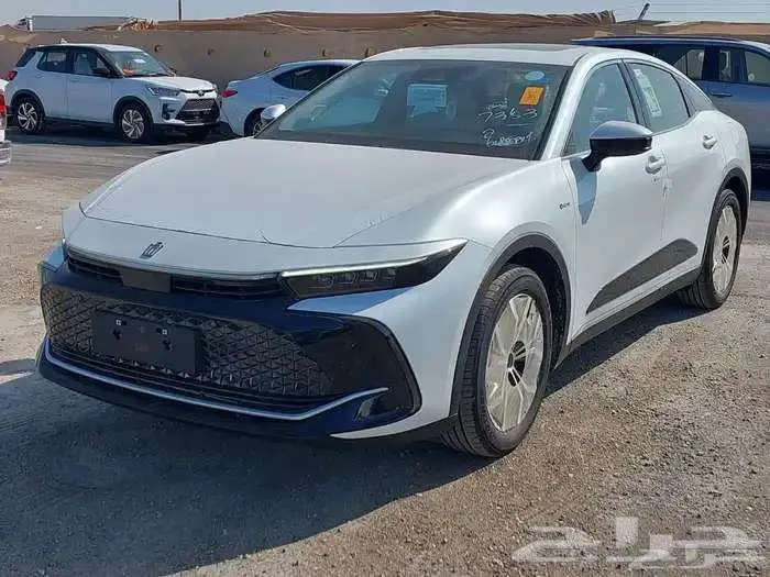 تويوتا كراون برميوم موديل 2026 0