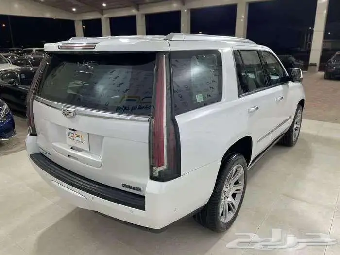 اسكاليد بريميوم - 2020 - 83.000KM 5