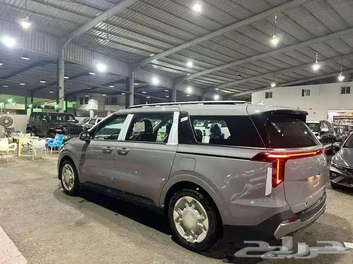 كيا كارنيفال نص فل موديل 2026 عروض نهاية السنه 9