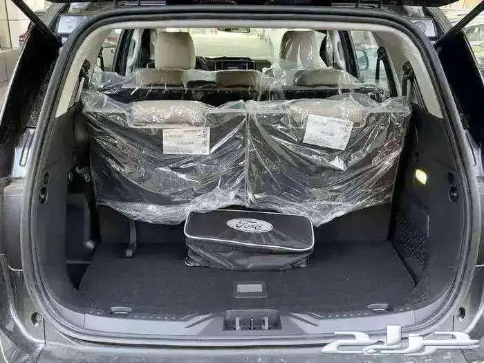 فورد ايفرست نص فل موديل 2025 XLT 8