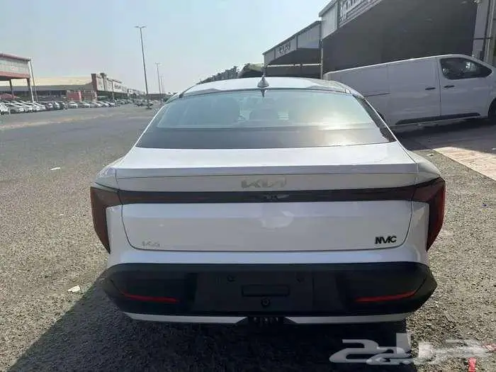 كيا GLS K4 موديل 2026 اقساط او كاش 12