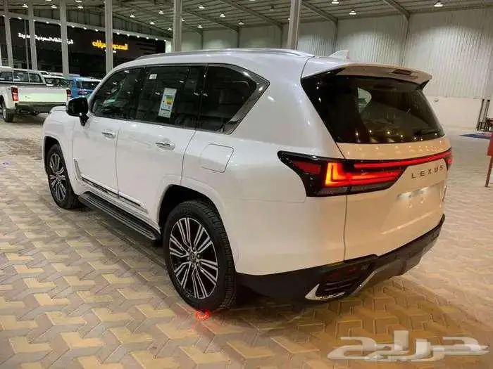 لكزس LX600 BB موديل 2025 - خليجي - الساير - 6