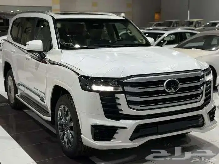 لاندكروزر جي اكس ار L5 خليجي شاشات رادار 2025 نظام 50-50 2