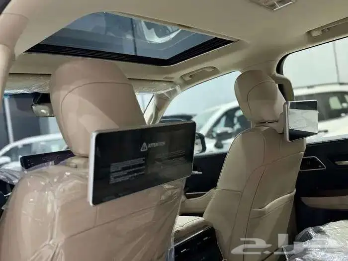 لاندكروزر جي اكس ار L5 خليجي شاشات رادار 2025 نظام 50-50 19
