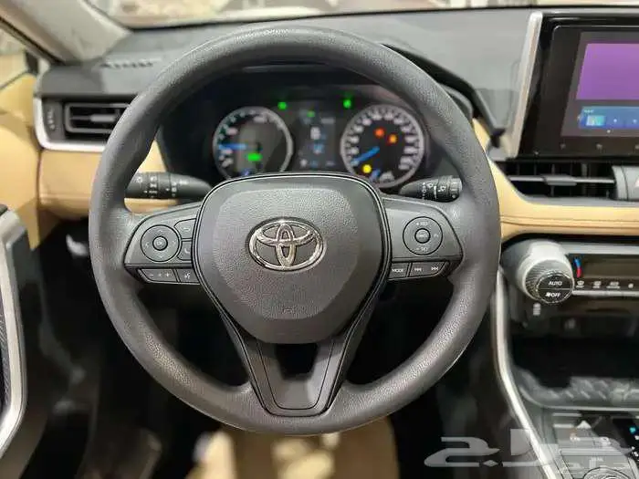 تويوتا -راف فور- فتحه- XLE- هايبرد- 2025-بطاقه -كاش - اقساط 5