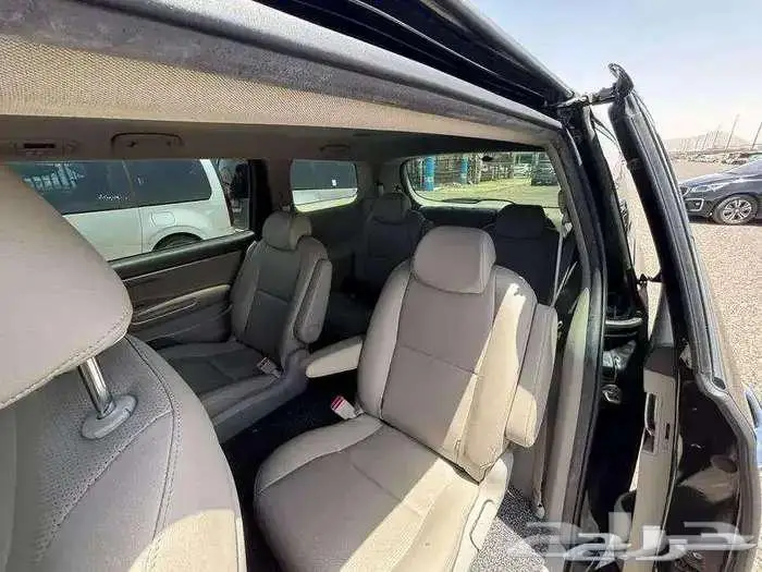 كيا كرنفال ديزل 2020 بطاقة جمركية 9 مقاعد استيراد كوريا 17