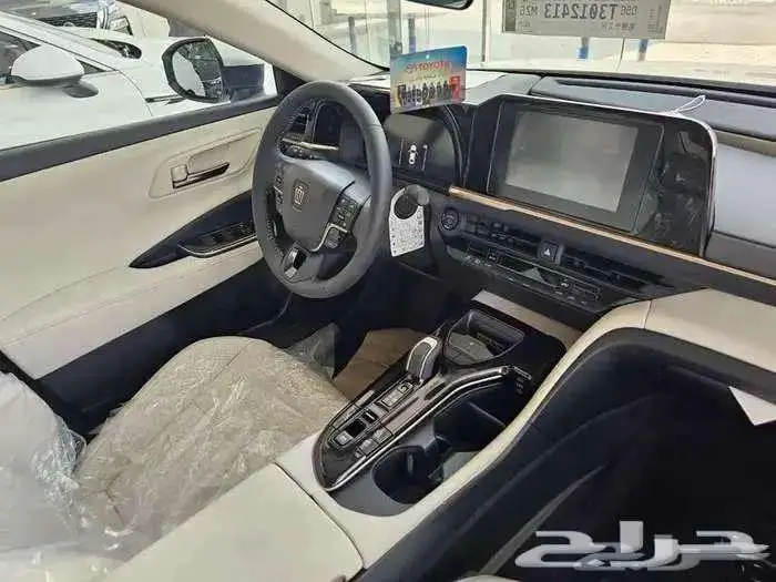 تويوتا كراون برستيج موديل 2026 11