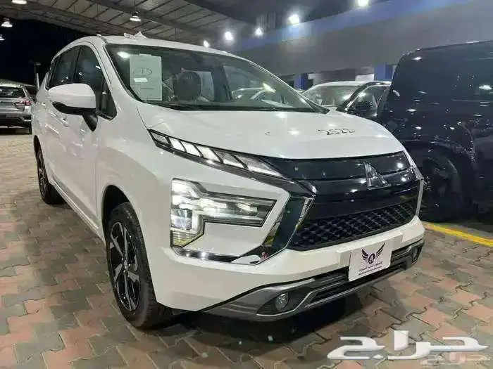 متسوبيشي اكسباندر 2025 بريميوم كاش و اقساط 1