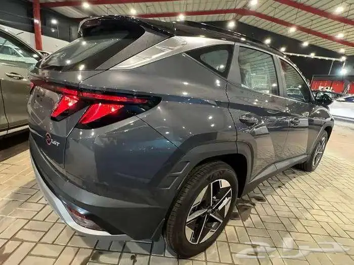 توسان سمارت 2.0 و1.6 للبيع كاش او تقسيط برواتب من 3600 3