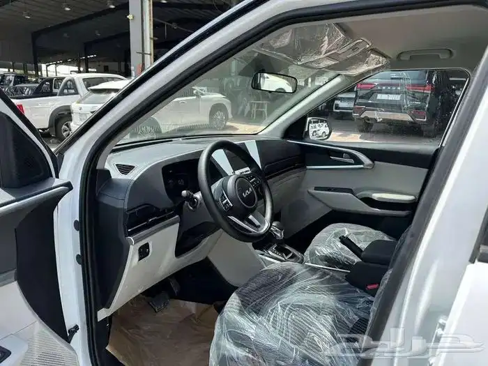 كيا كارينز LX نص فل موديل 2025 كاش اقساط 7