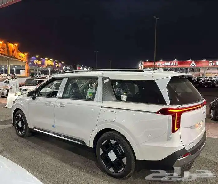 كيا كرنفال GLS نص فل موديل 2026 تأجير منتهي بالتمليك 16