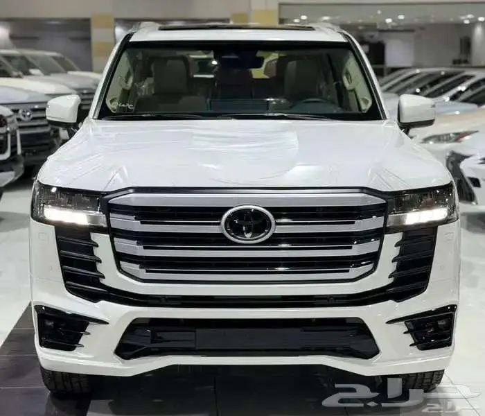 لاندكروزر جي اكس ار L5 خليجي شاشات رادار 2025 نظام 50-50 0