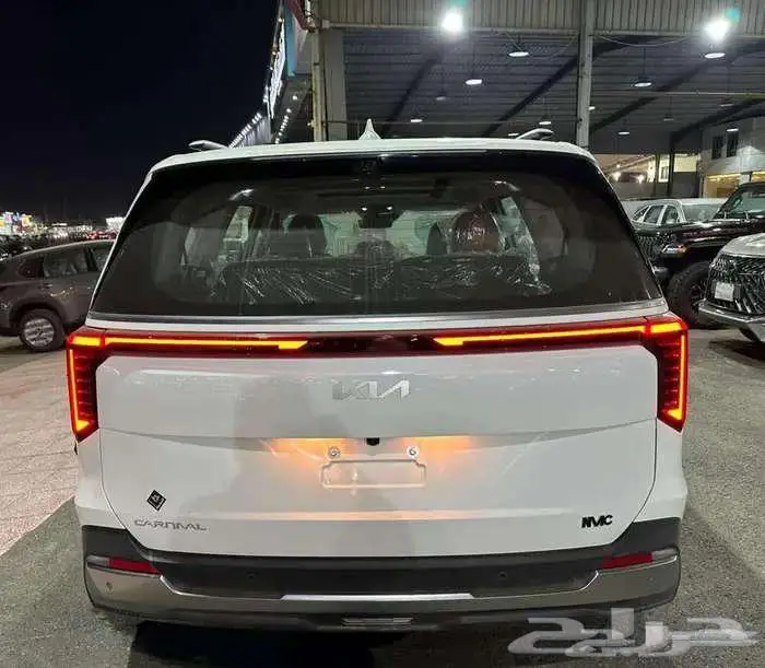 كرنفال فل كامل موديل 2025 اقساط او كاش 18