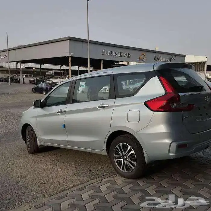 سزوكي ارتيجا 1