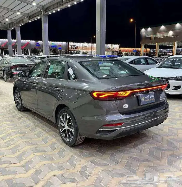 جيلي امجراند فل كامل موديل 2024 بطاقه جمركيه 3