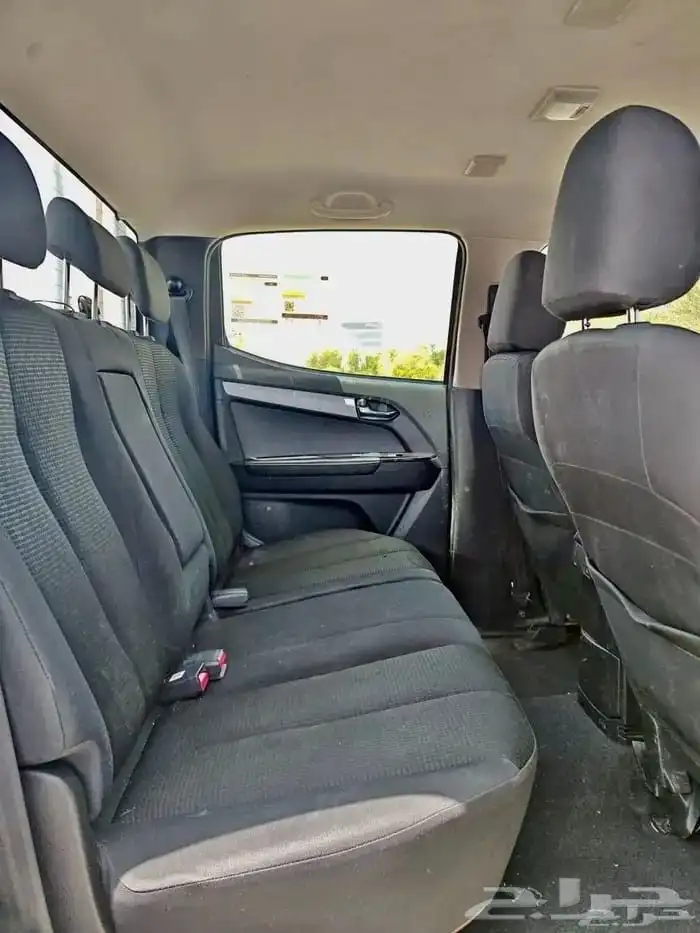 ايسوزو ديماكس LS دبل موديل 2020 31