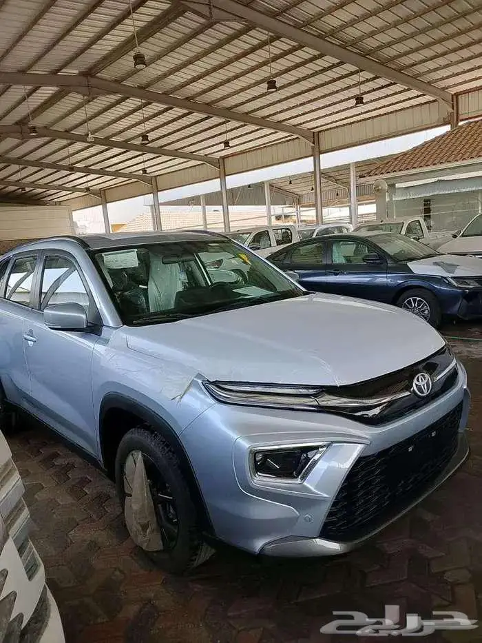 تويوتا اوربان كروزر GL2026 ستاندر فضى 1