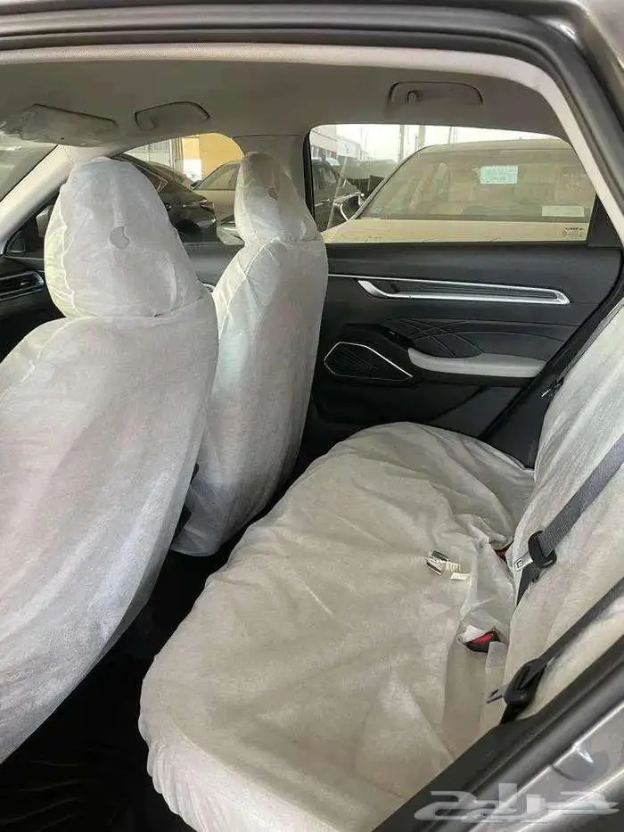 جيلي امجراند ستاندر خليجي 2026 متوفر لدى الحسن 6