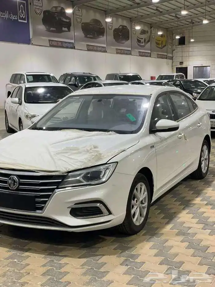 ام جي 5 ستاندر 2025 بقسط مميز 4