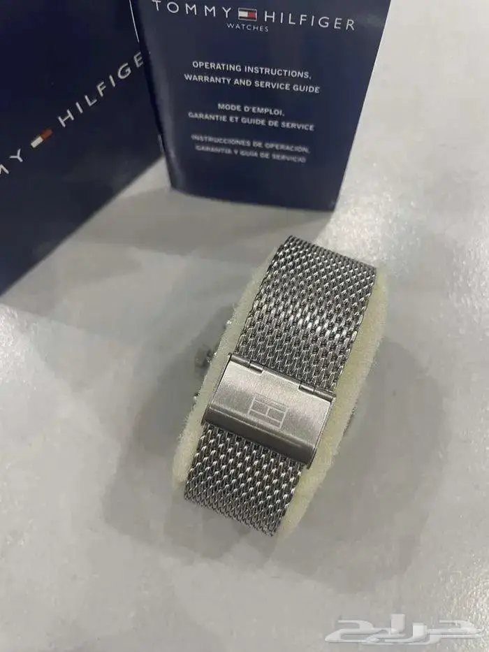 ساعة تومي Tommy Hilfiger رجالي ستيل مع كامل اغراضها 4