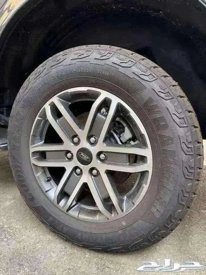 فورد ايفرست نص فل موديل 2025 XLT 9