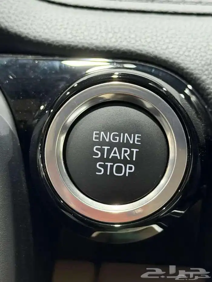 لاندكروزر جي اكس ار L5 خليجي شاشات رادار 2025 نظام 50-50 10