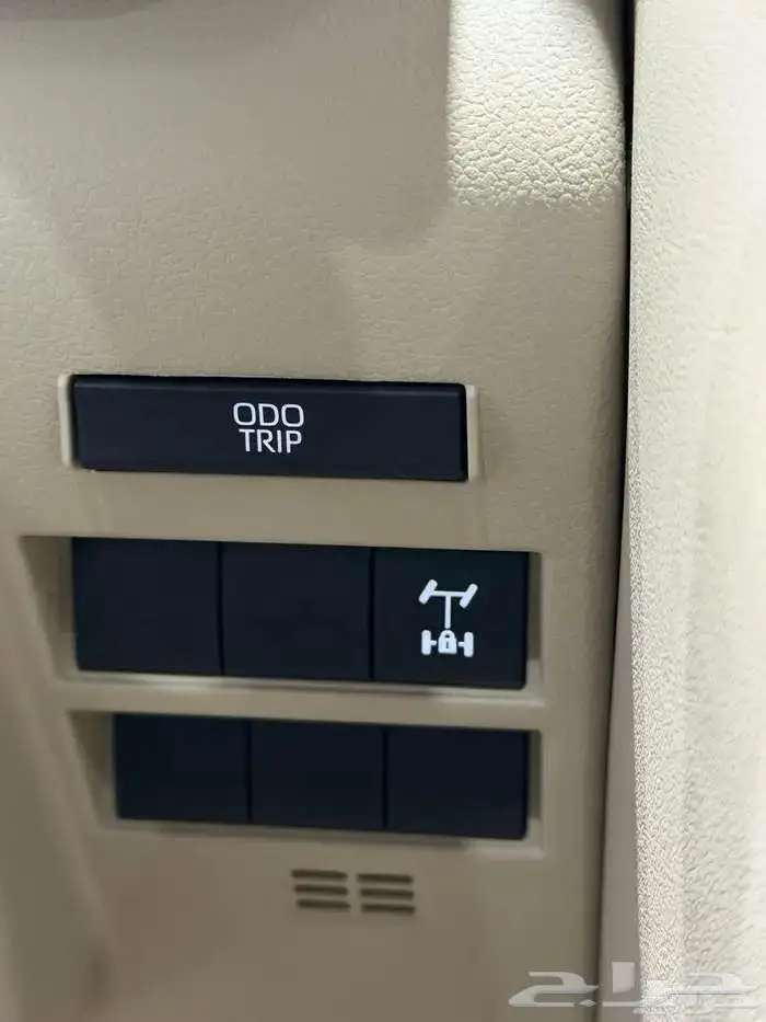 لاندكروزر جي اكس ار L5 خليجي شاشات رادار 2025 نظام 50-50 11