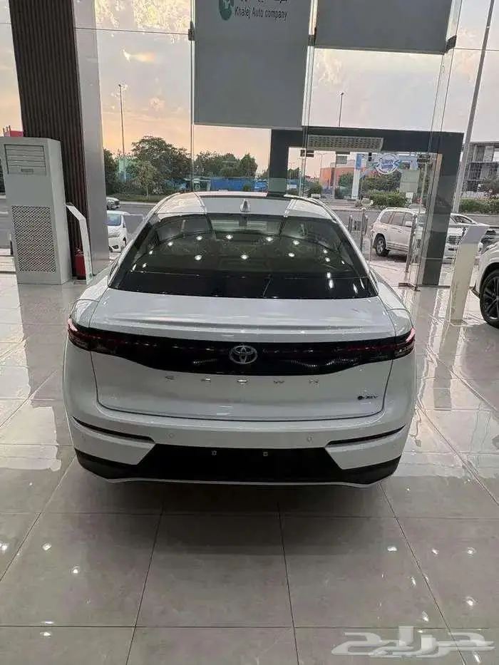تويوتا كراون برستيج موديل 2026 2