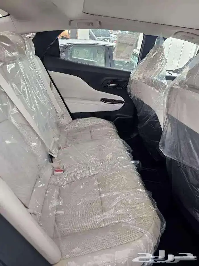 تويوتا كراون برستيج موديل 2026 12