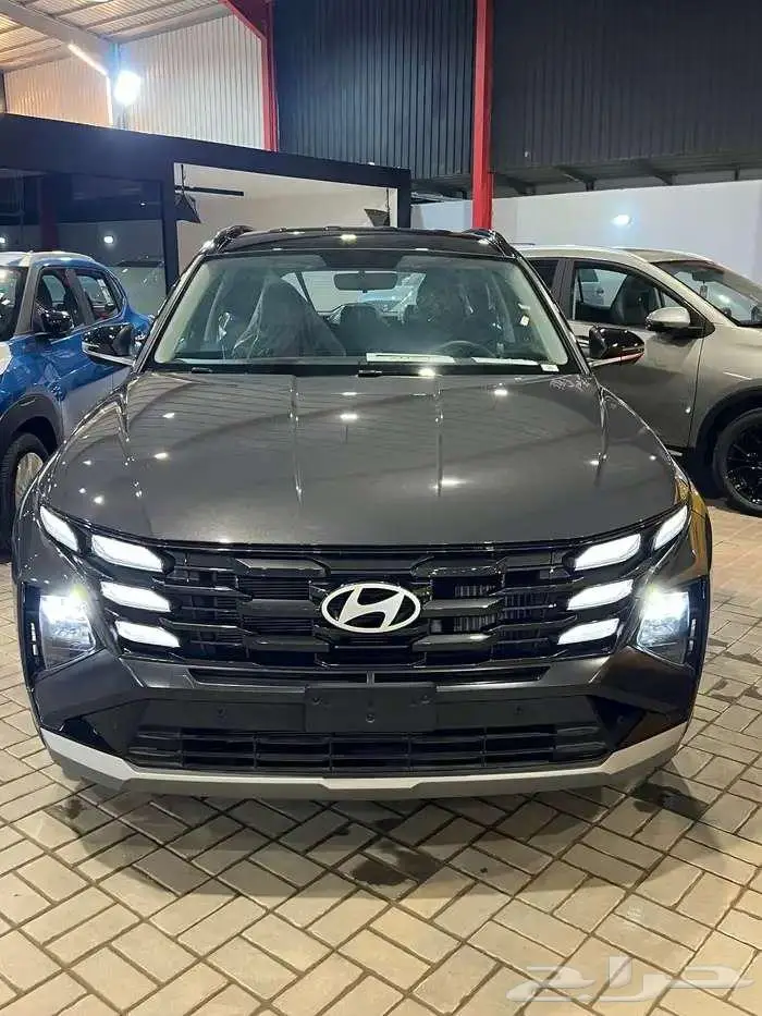 توسان سمارت 2.0 و1.6 للبيع كاش او تقسيط برواتب من 3600 0