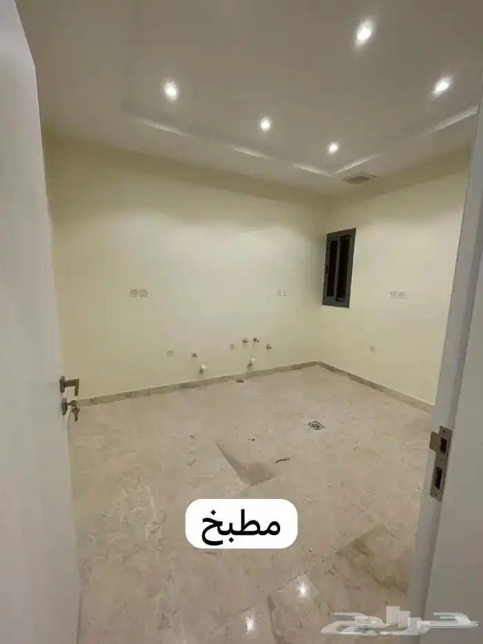 شقتين تمليك للبيع حي الزهراء 8