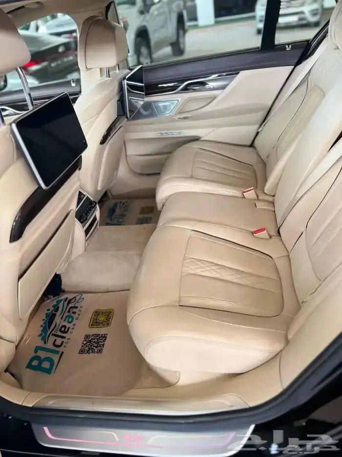 بي ام دبليو 2016 ماشي 170 الف Li 750 14