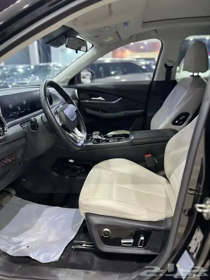 دونج فينج AX7 2023 فل كامل سعودي ماشي 30 الف 11