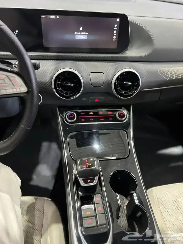 دونج فينج AX7 2023 فل كامل سعودي ماشي 30 الف 8