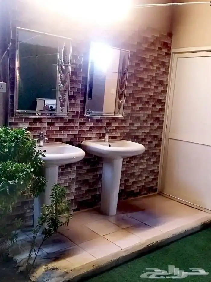 استراحه فاخره للبيع في المدينه المنوره حي العزيزيه 31