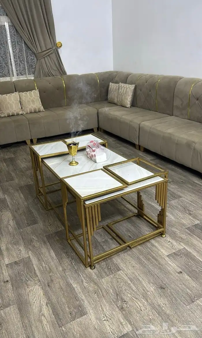 كنب 4 5 مع ستاره وطاوله 0